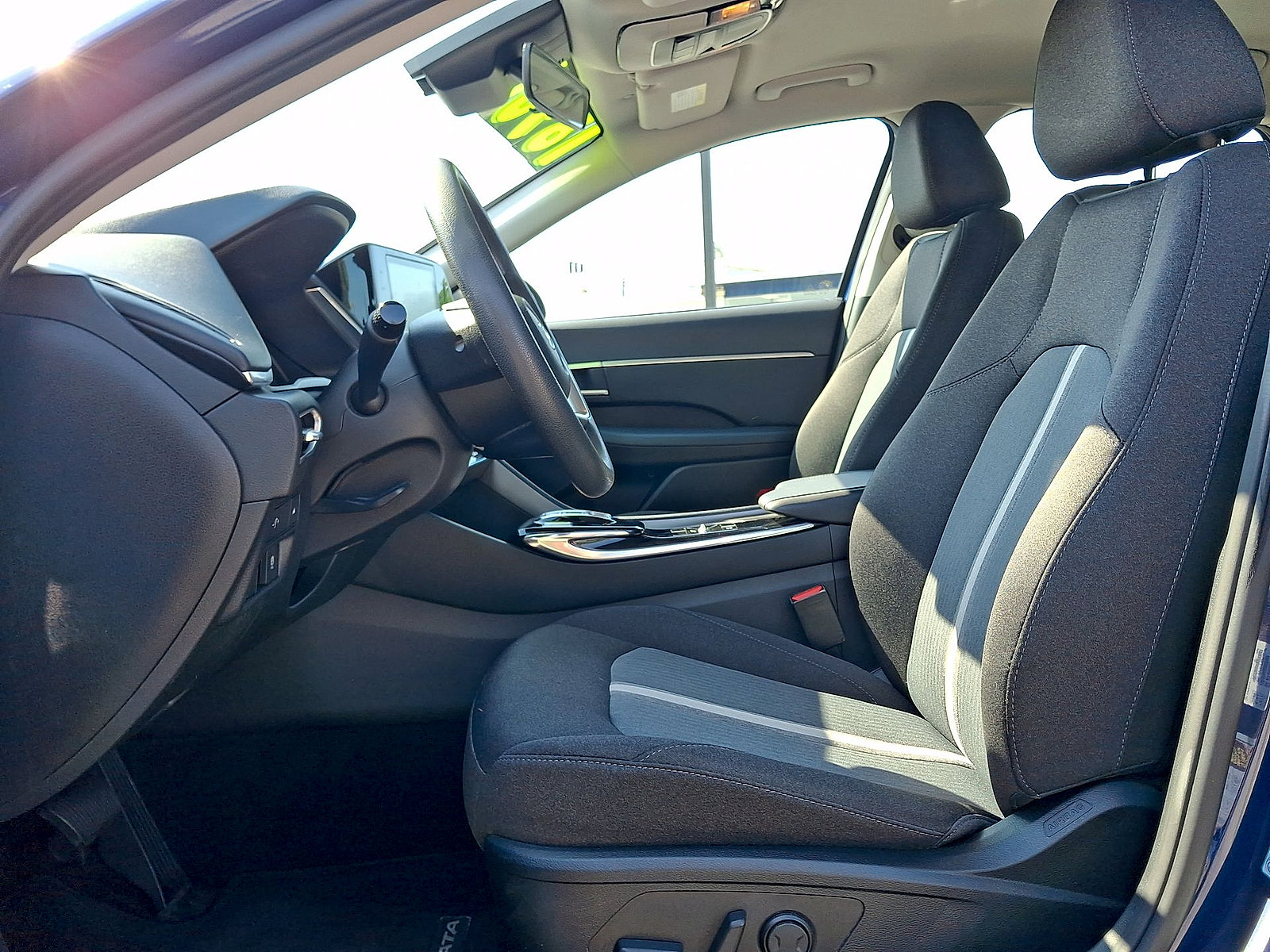 Used 2020 Hyundai Sonata SEL w/ Cargo Package FWD image 11