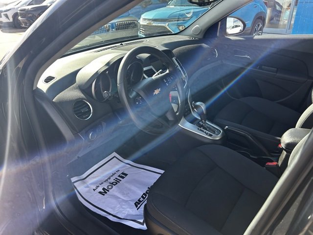 Used 2015 Chevrolet Cruze LT image 8
