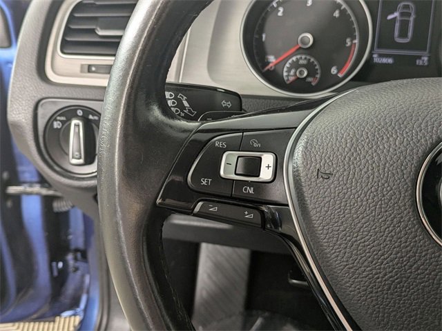 Used 2015 Volkswagen Golf SE image 18