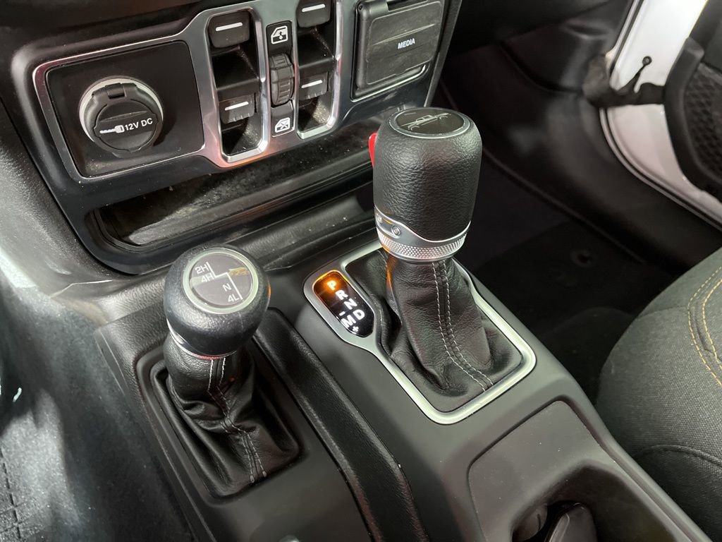 Used 2024 Jeep Gladiator Sport image 29