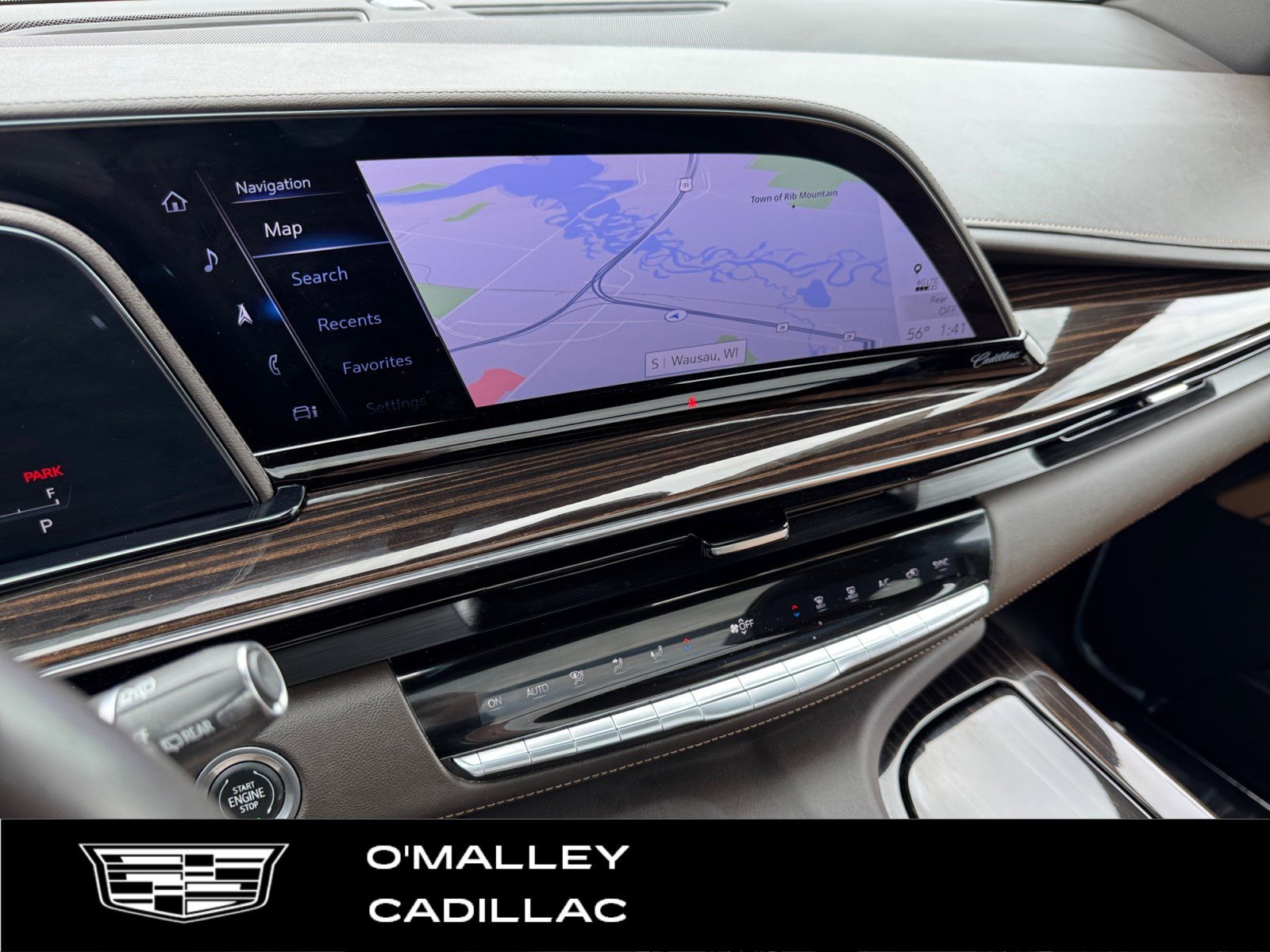 Used 2022 Cadillac Escalade ESV Premium Luxury AWD/4WD image 20