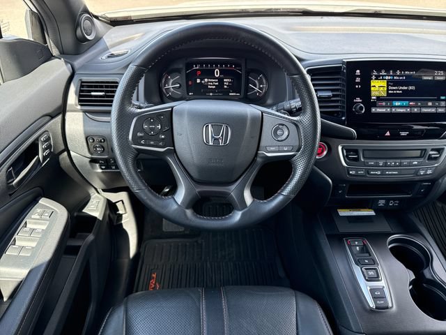 Used 2023 Honda Passport TrailSport image 14