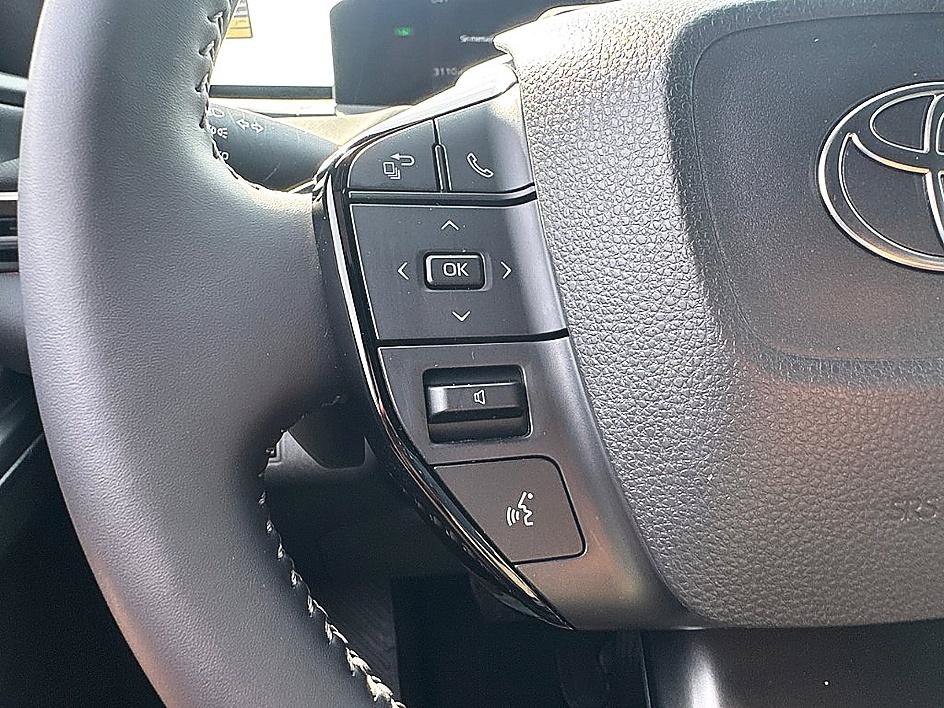 Used 2026 Toyota bZ FWD image 20