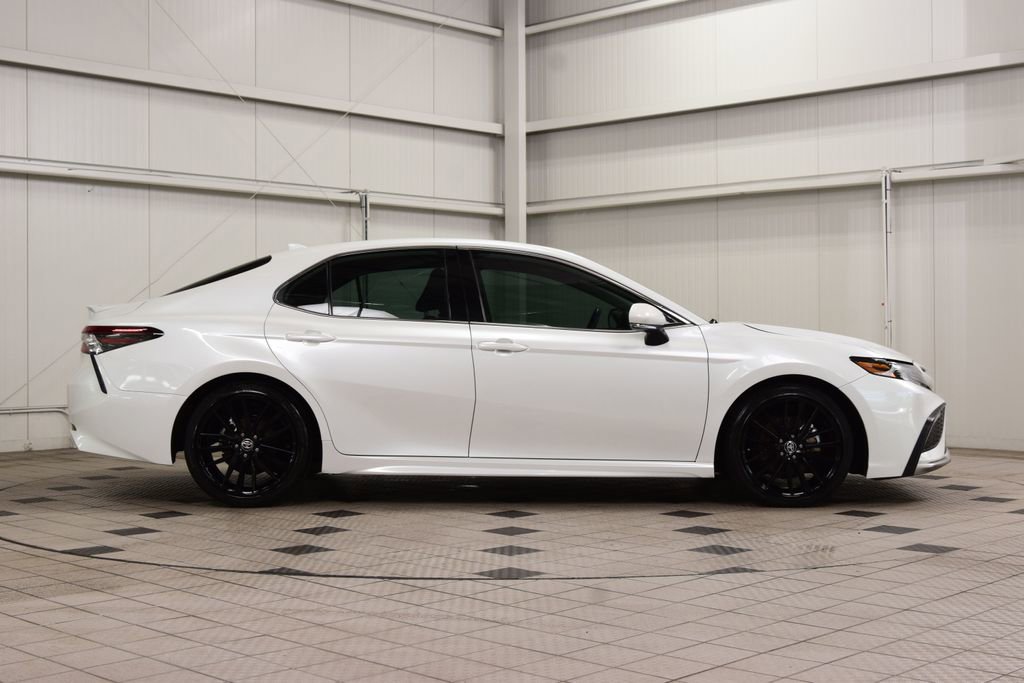 Used 2024 Toyota Camry XSE w/ Navigation Package FWD image 9