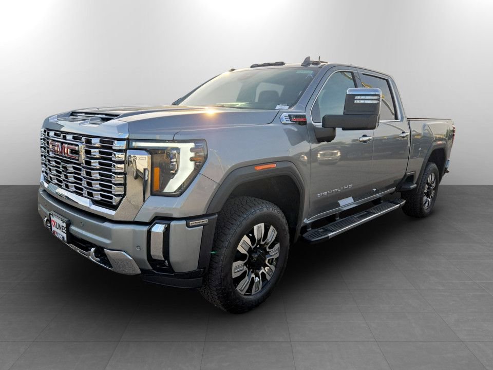 New 2026 GMC Sierra 2500 Denali w/ Technology Package AWD/4WD image 10