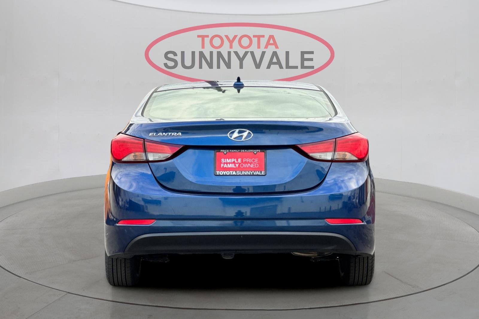 Used 2016 Hyundai Elantra SE image 8