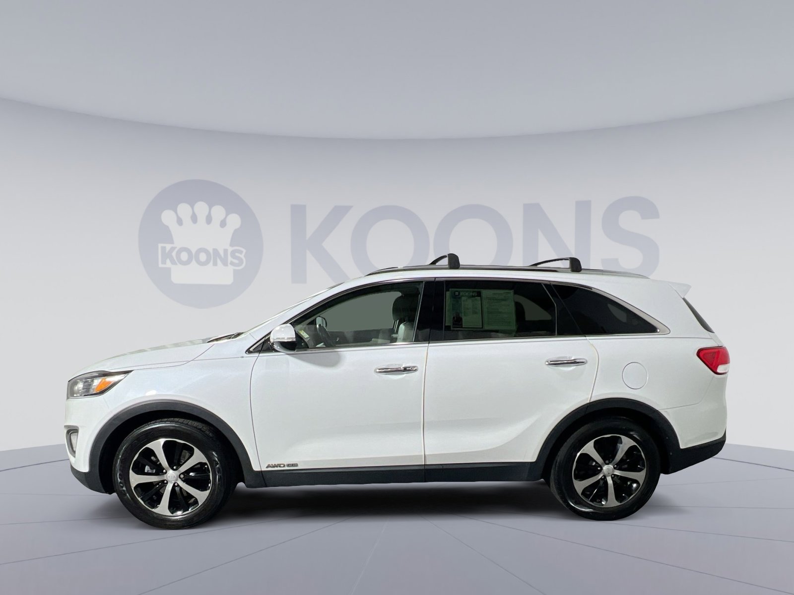 Used 2017 Kia Sorento EX w/ EX Advanced Touring Package image 2