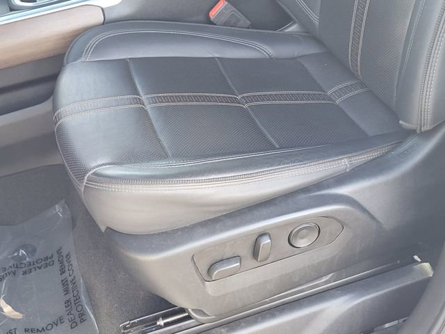 Used 2024 Chevrolet Silverado 3500 High Country w/ High Country Premium Package image 23