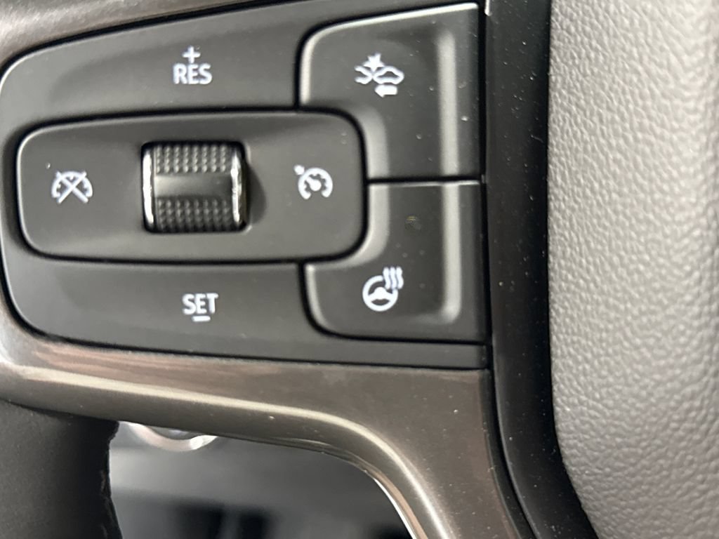 New 2026 Chevrolet Silverado 2500 ZR2 AWD/4WD image 4