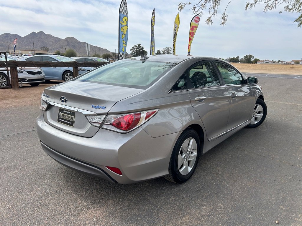 Used 2012 Hyundai Sonata Limited w/ Leather Pkg FWD image 5