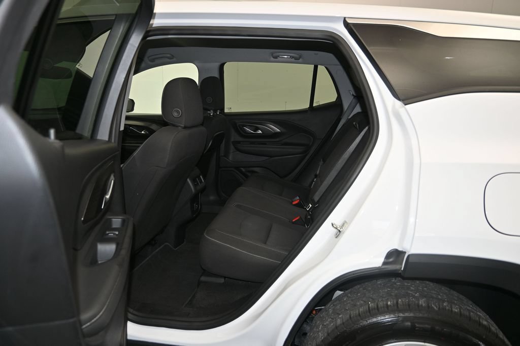 Used 2024 GMC Terrain SLE AWD/4WD image 21