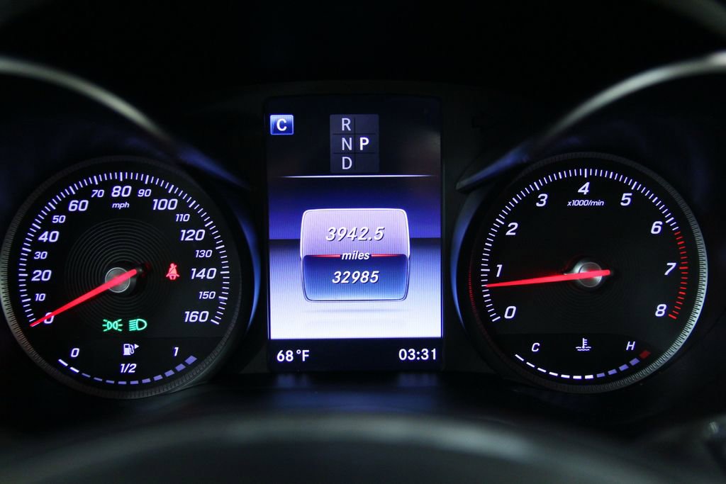 Used 2018 Mercedes-Benz GLC 300 4MATIC image 15