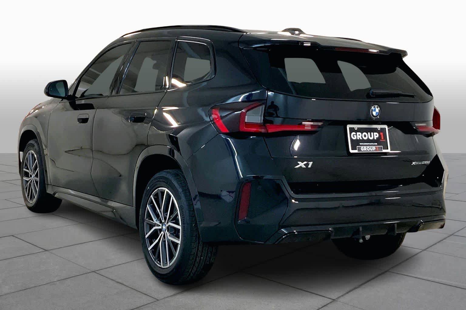 New 2026 BMW X1 xDrive28i w/ Technology Package AWD/4WD image 12