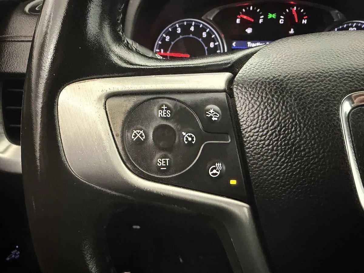 Used 2021 GMC Terrain SLT w/ Infotainment Package II FWD image 12