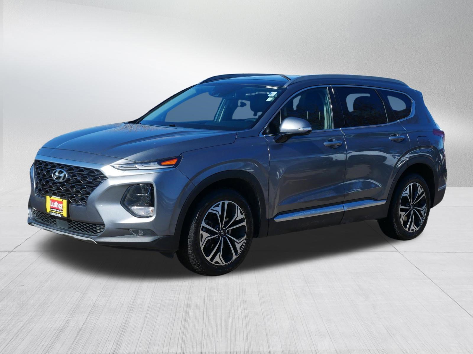 Used 2019 Hyundai Santa Fe Limited image 3