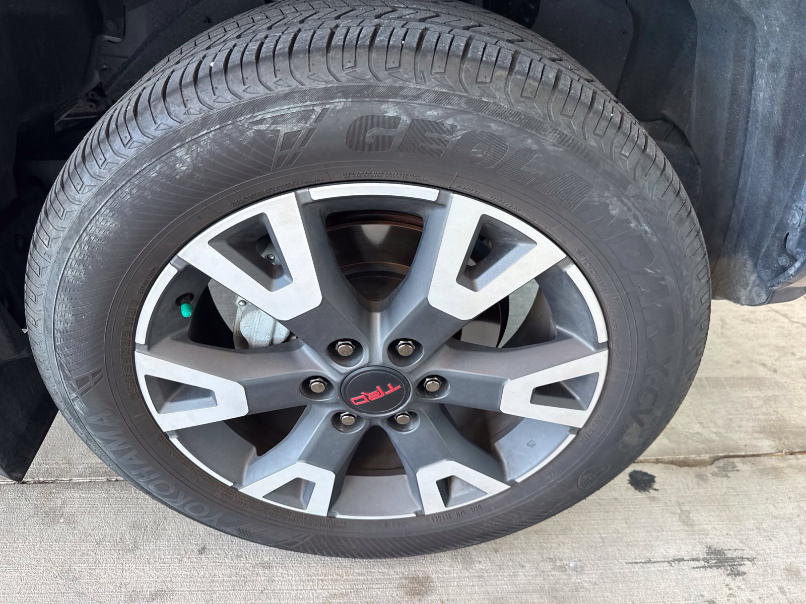 Used 2025 Toyota 4Runner TRD Sport Premium w/ Tow Technology Package AWD/4WD image 28