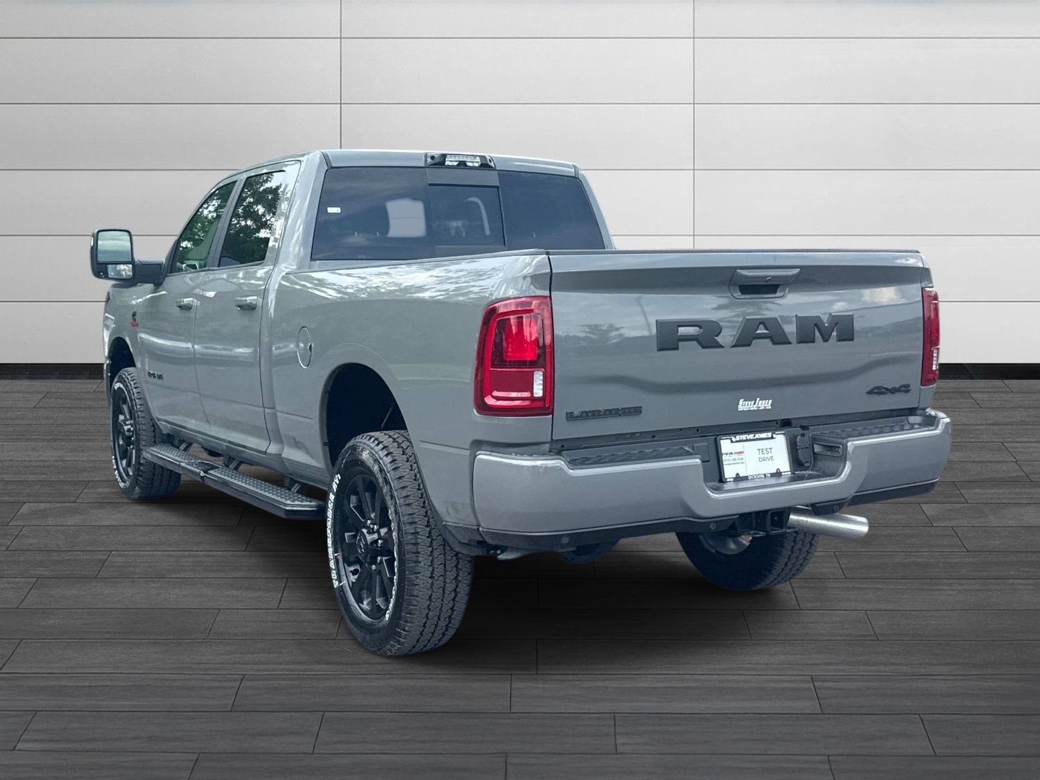 New 2026 RAM 2500 Laramie w/ Night Edition AWD/4WD image 7