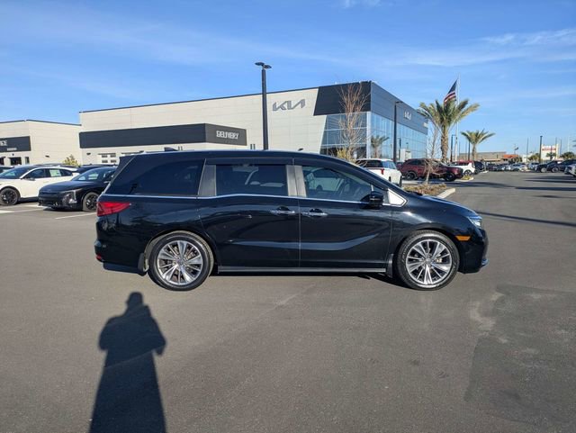 Used 2022 Honda Odyssey EX-L image 2