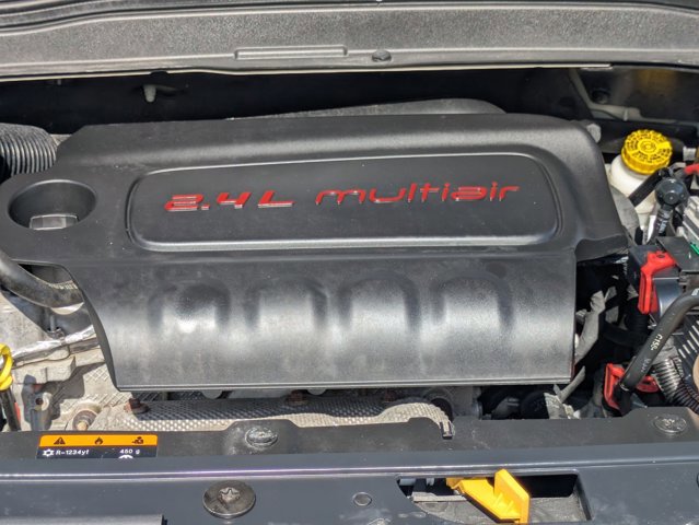 Used 2017 Jeep Renegade Trailhawk AWD/4WD image 21