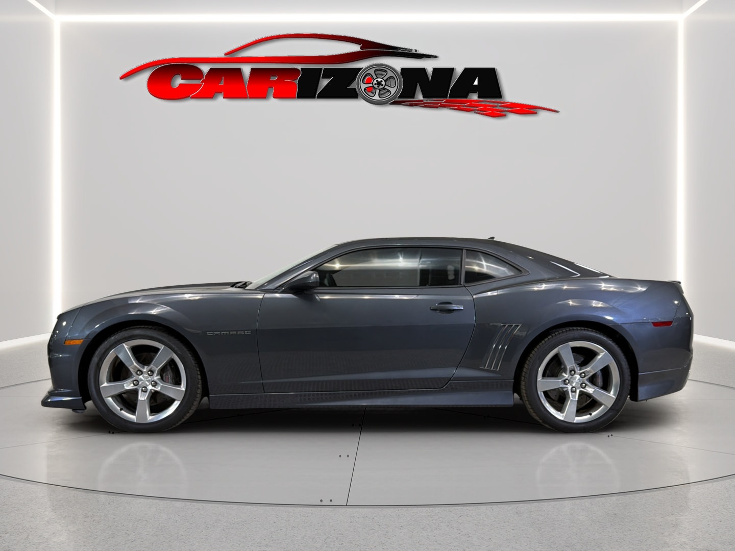 Used 2010 Chevrolet Camaro SS w/ RS Package RWD image 6