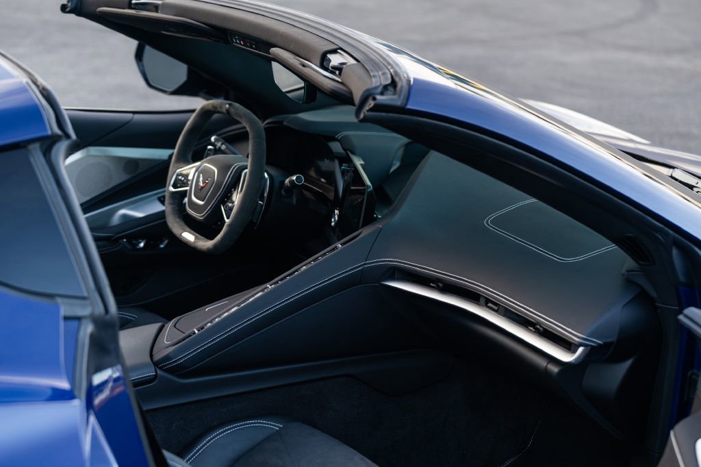 Used 2025 Chevrolet Corvette Z06 w/ Battery Protection Package image 36