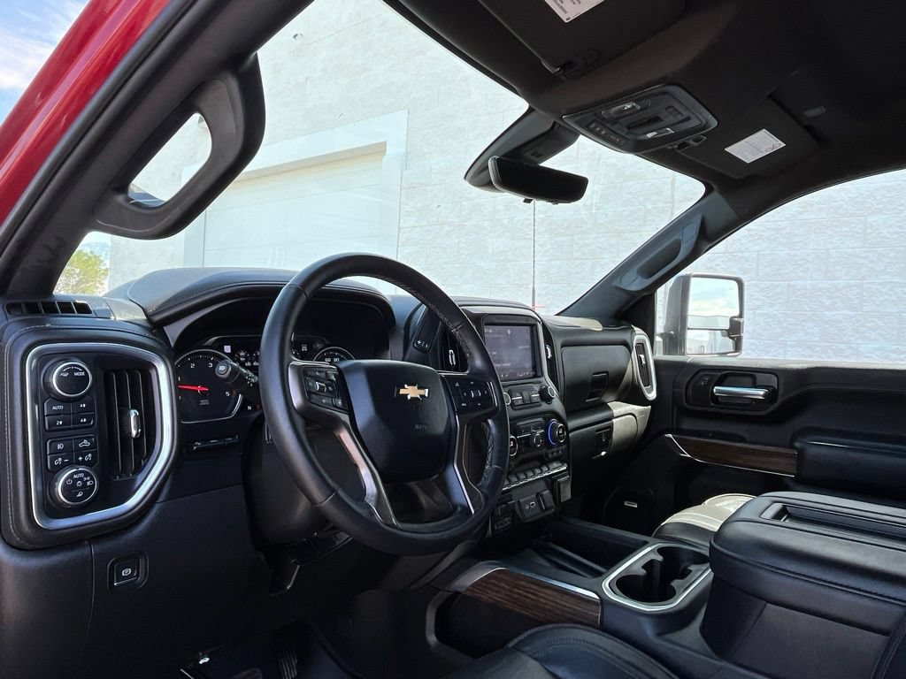 Used 2022 Chevrolet Silverado 3500 High Country w/ Technology Package AWD/4WD image 14