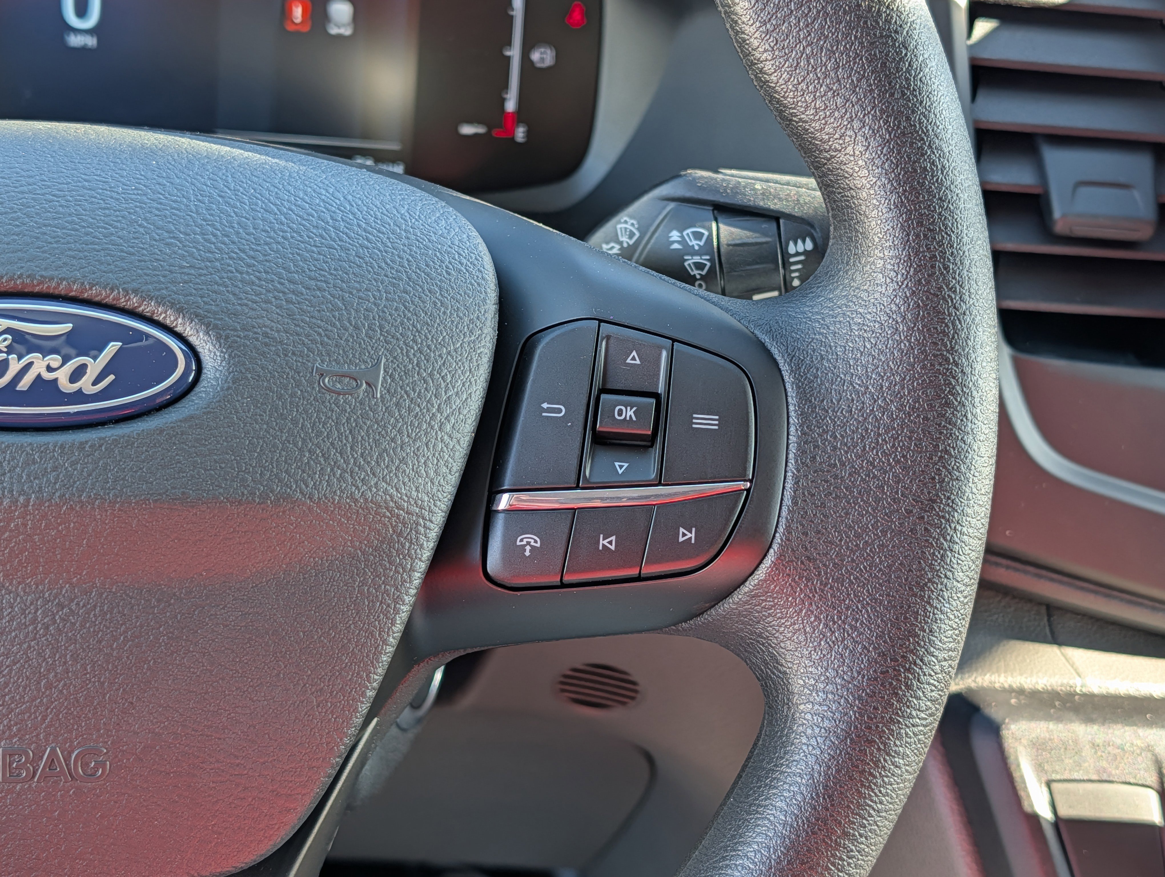 New 2026 Ford Transit 250 Low Roof RWD image 24