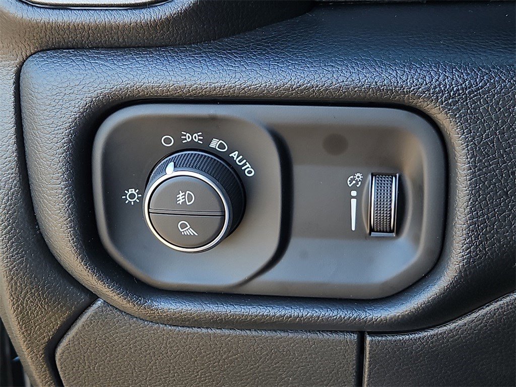 New 2026 RAM 3500 Tradesman image 21