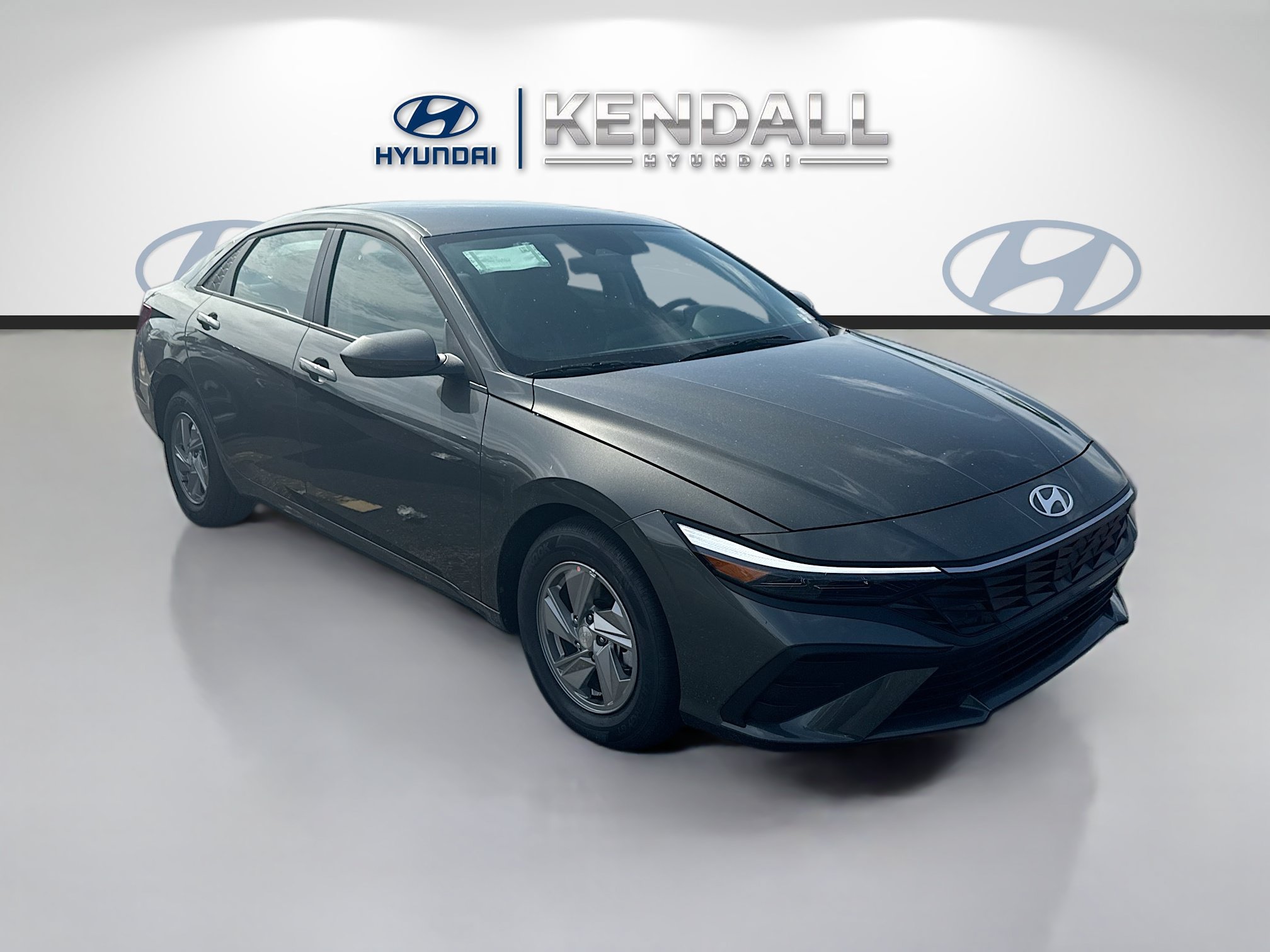 New 2026 Hyundai Elantra SE