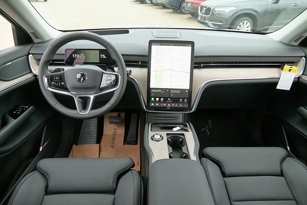 New 2025 Volvo EX90 Ultra image 22