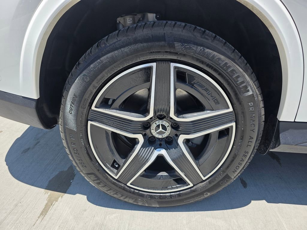 Used 2026 Mercedes-Benz GLC 300 image 8