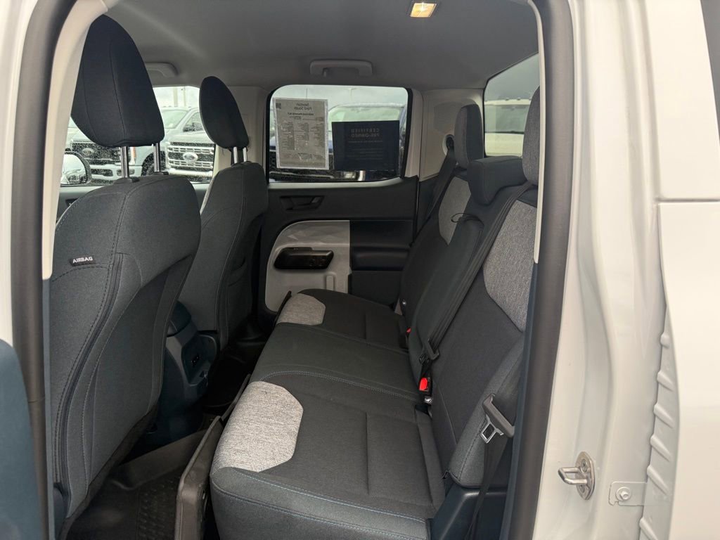 Used 2025 Ford Maverick XLT image 9