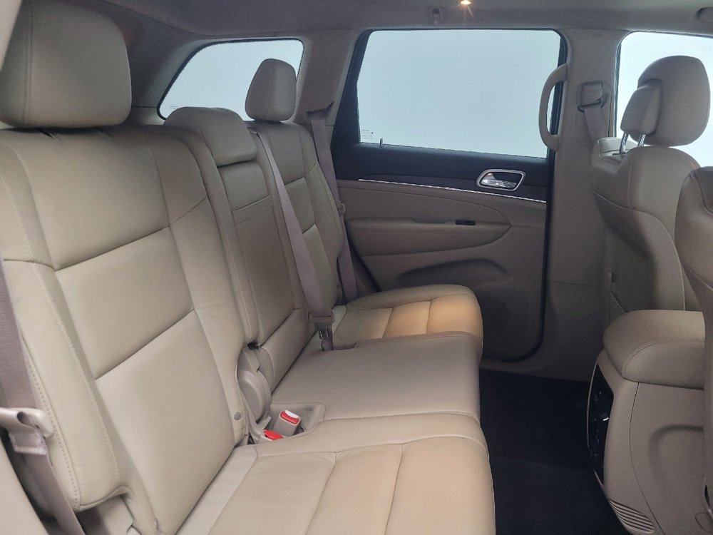 Used 2018 Jeep Grand Cherokee Limited image 19