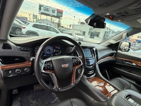Used 2019 Cadillac Escalade Luxury image 22