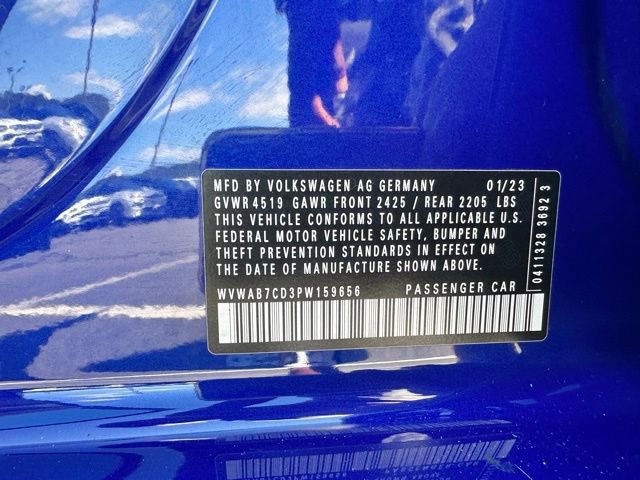 Used 2023 Volkswagen Golf 20th Anniversary Edition image 37