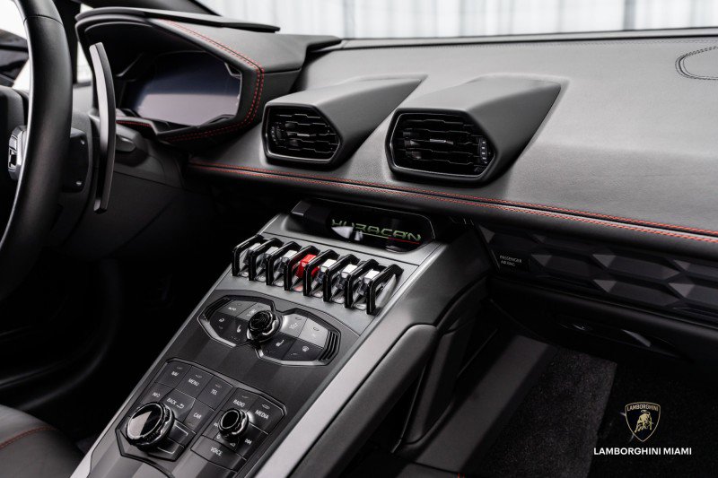 Used 2018 Lamborghini Huracan LP 580-2 image 45