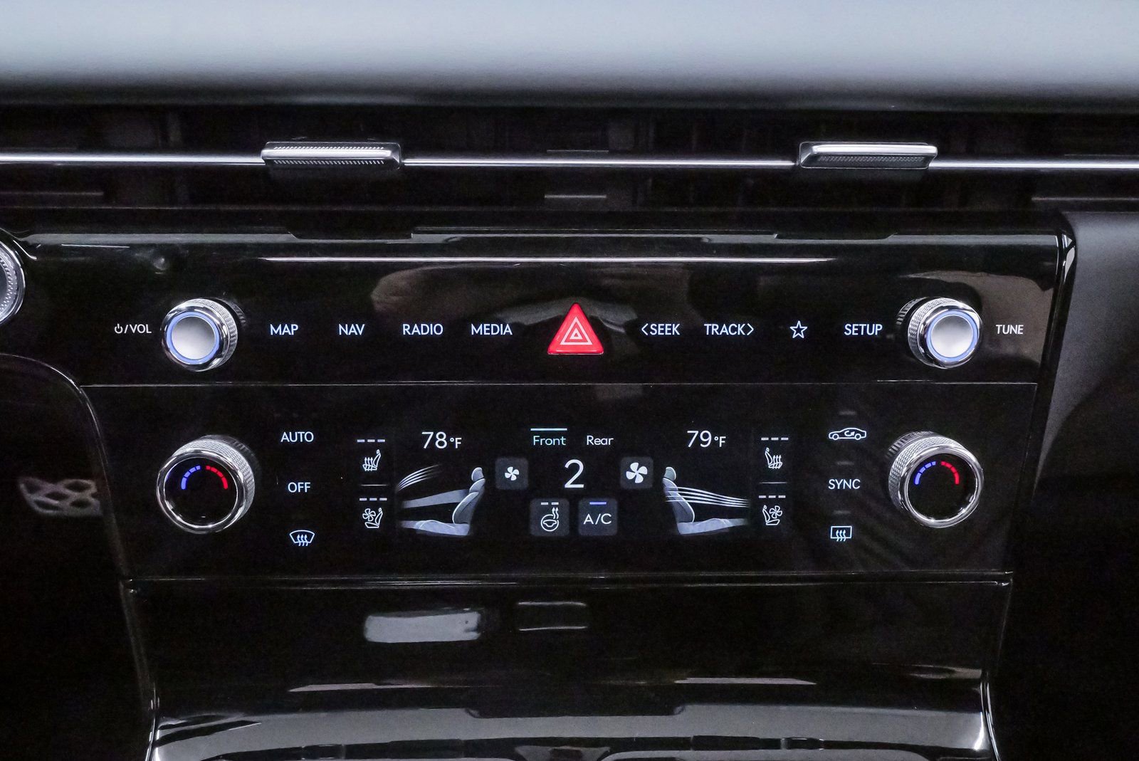 Certified 2025 Genesis G80 2.5T Sport Prestige image 17