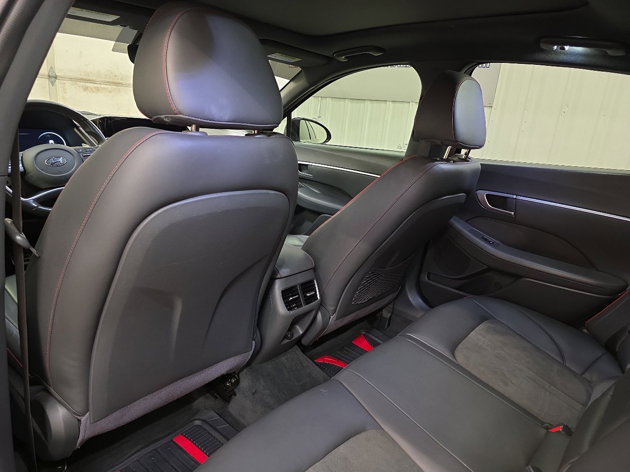 Used 2022 Hyundai Sonata SEL Plus w/ Preferred Accessory Package image 45