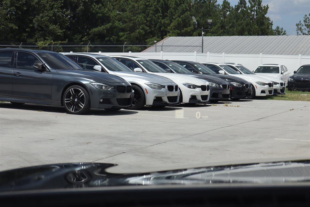 Used 2013 BMW 750Li RWD image 28