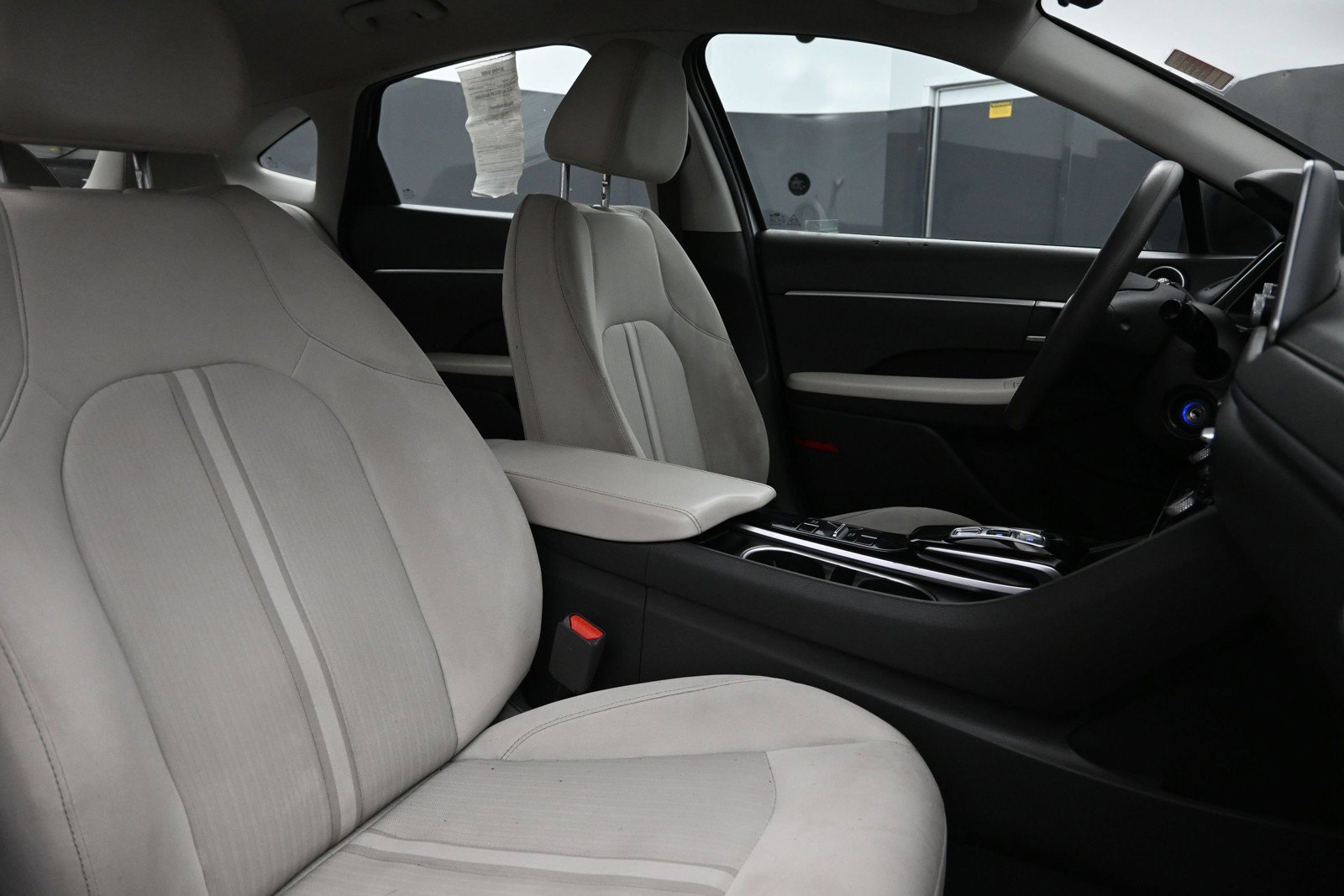 Certified 2023 Hyundai Sonata SE w/ Cargo Package FWD image 27