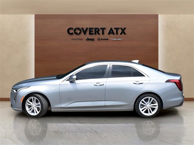 Used 2023 Cadillac CT4 Luxury image 2