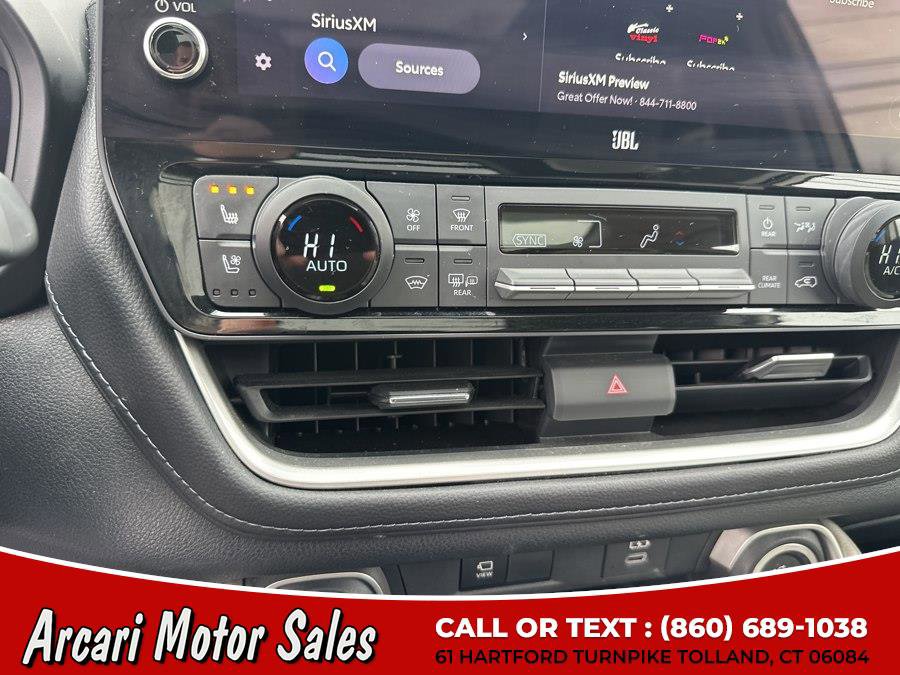 Used 2024 Toyota Grand Highlander AWD image 24