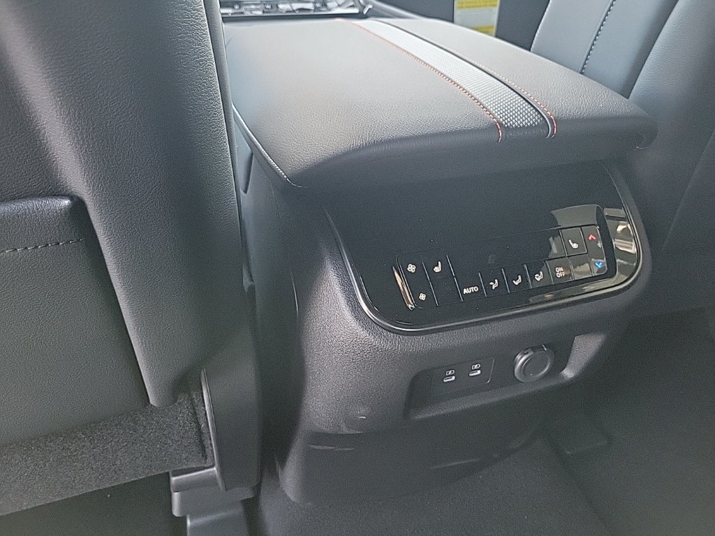 New 2026 Nissan Armada PRO-4X AWD/4WD image 37