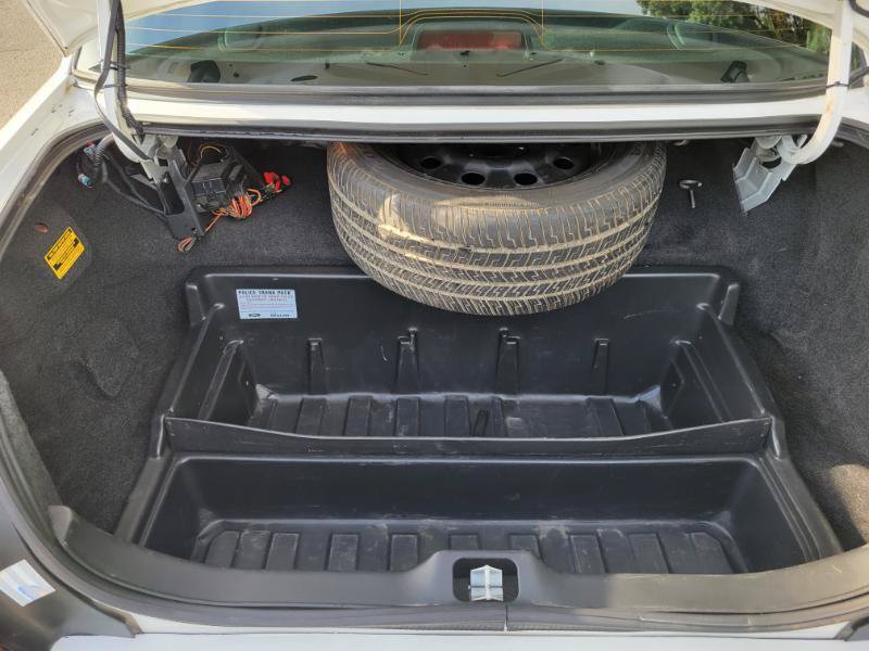 Used 2010 Ford Crown Victoria Police Interceptor RWD image 13
