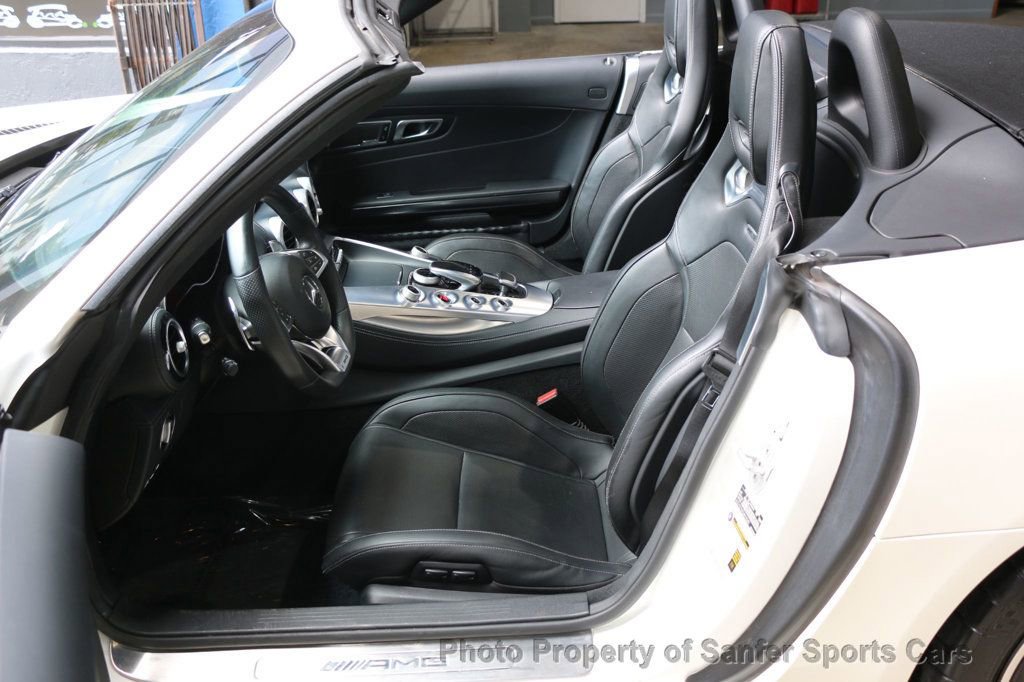 Used 2018 Mercedes-Benz AMG GT Roadster image 27