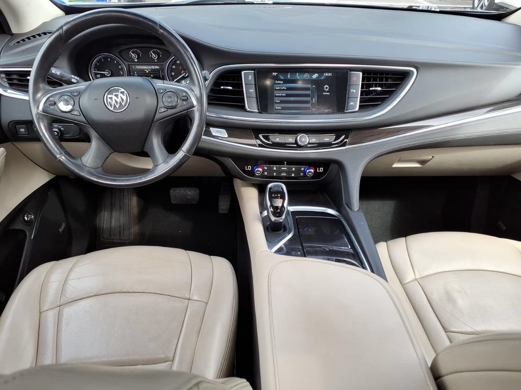 Used 2018 Buick Enclave Premium AWD/4WD image 6