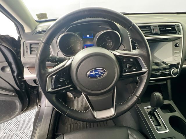 Used 2019 Subaru Outback 2.5i Limited AWD/4WD image 10