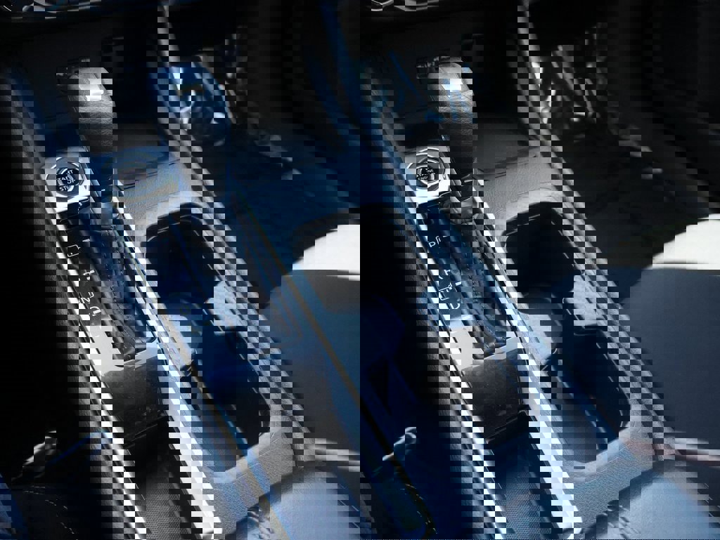 Used 2022 Nissan Sentra SV image 37