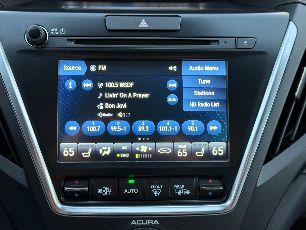 Used 2018 Acura MDX SH-AWD w/ Technology Package image 11