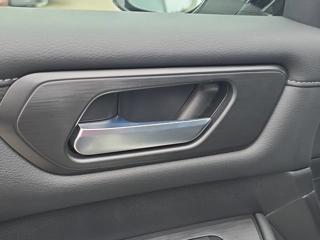 New 2026 Nissan Armada SV image 21